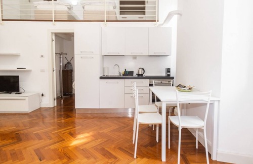 Downtown Appartement | LOFT2 VIA MOROSINI CENTRO VARESE-IXIHOME