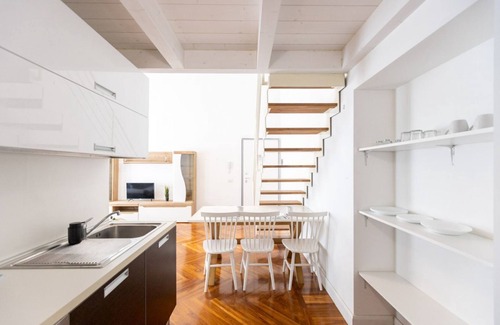 Downtown Appartement | LOFT2 VIA MOROSINI DOWNTOWN VARESE-IXIHOME