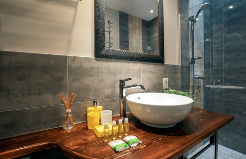 De Lorimier Appartement | LoftJC4 -1BR Suite +Free Private parking Lafontaine park