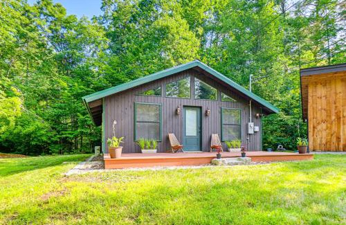 Center Conway Maison | Lofty Dreams Cabin By Conway Lake and Saco River!