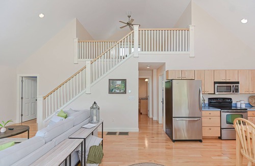 Newbury Maison | Lofty Views: The best of Plum Island at your doorstep.