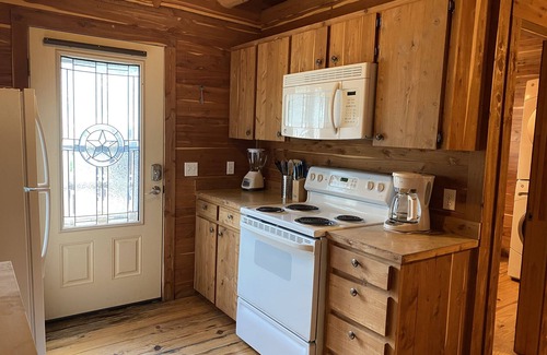 Prairie Lea Cabine | Log Cabin 1 at Son's Blue River Camp