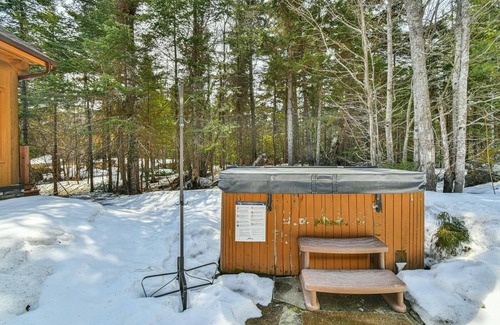Fiddler Lake Resort Cabine | Log cabin 4 bdrms, spa, indoor& outdoor pool, lake beach, Fiddlerlake resort