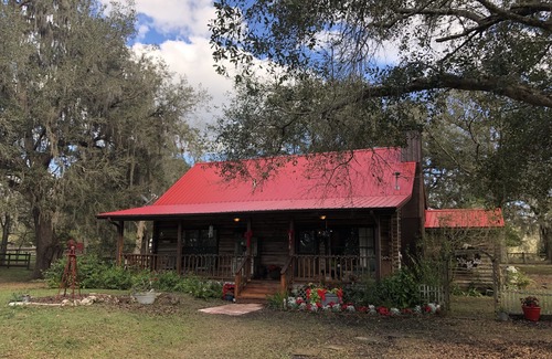 Reddick Cabine | Charmante cabane en rondins près d'Ocala, de HITS et d'Orlando, idéale pour la famille