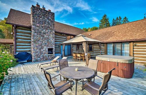 White Lake Maison | Log Cabin on the Wolf River with Private Hot Tub!