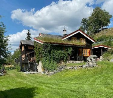 Austbygde Maison | Log Cabin With View Of Gaustatoppen