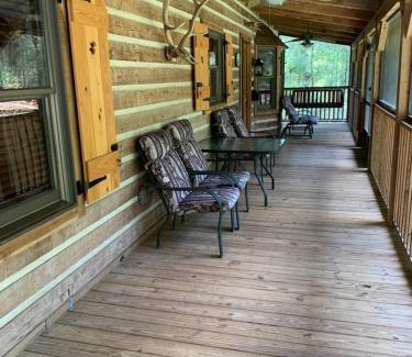 Ocklawaha Maison | Log Home Guest House