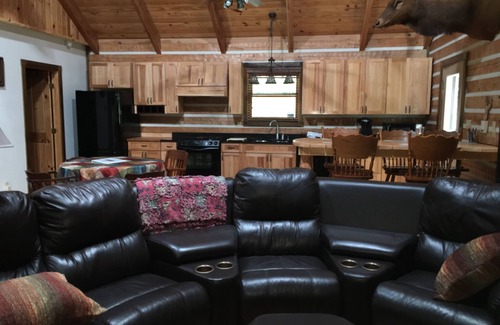 Ocklawaha Cabine | Log Home Guest House
