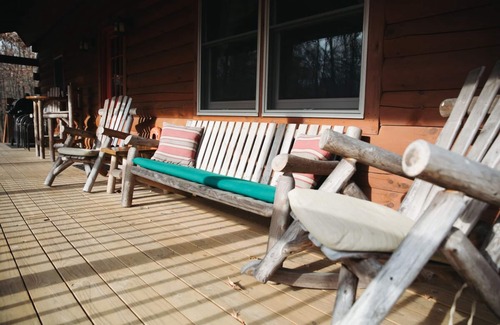 Jim Thorpe Maison | Log Home in a Peaceful Wood in Jim Thorpe