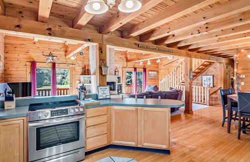 Harrisburg Maison | Log Home sur 8 acres près des attractions de Hershey