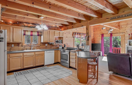 Harrisburg Maison | Log Home sur 8 acres près des attractions de Hershey