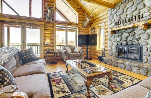 Abrams Maison | Log Home with Deck and Sunset Views 19 Mi to Oconto!