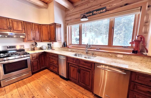 Breckenridge Cabine | Log Home WOW Mtn. Views Log Stove 10 min. to Breck