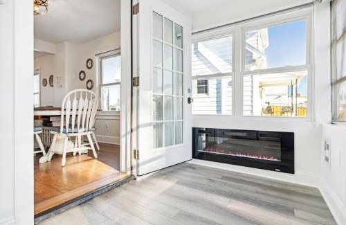 Frederick Maison | Logan's House in Downtown Frederick