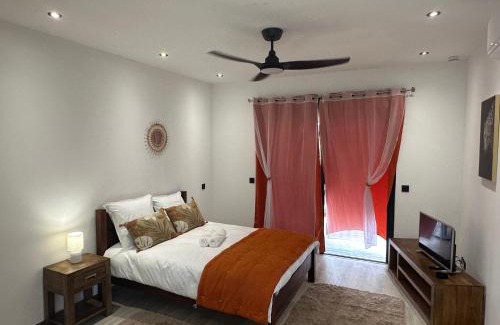 Cayenne Appartement | Logement avec piscine a 50 metre de la mer