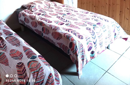 Saint-Beron Appartement | Logement de Type 3 Avec Terrasse Privative, A 10 Minutes du lac D'aiguebelette