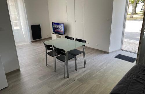 Soubise Appartement | Logement en bord de port