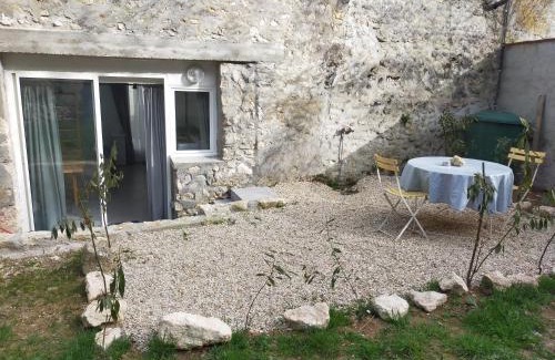 Guillerval Appartement | Logement entier dans village calme