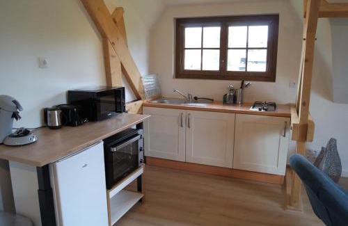 Saint-Jean-du-Cardonnay Appartement | Logement entier indépendant avec espace extérieur