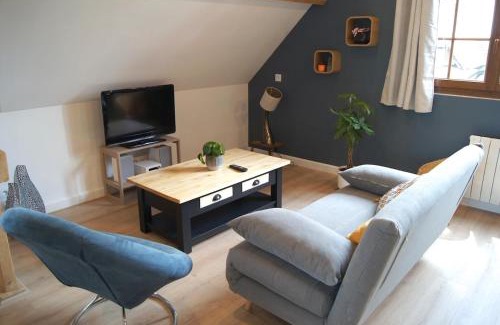 Saint-Jean-du-Cardonnay Appartement | Logement entier indépendant avec espace extérieur