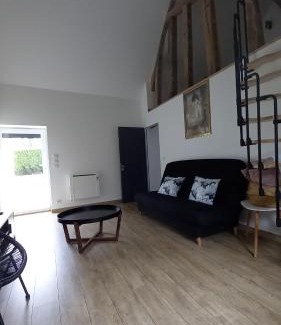 Tour-en-Sologne Maison | logement indépendant