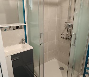 Guecelard Appartement | Logement indépendant