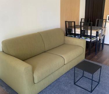 Sannois Appartement | Logement moderne, dans mon jardin, près de Paris et stade de France avec place de stationnement