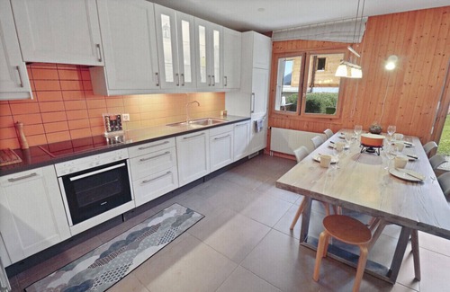 Val d'Illiez Appartement | Logement spacieux au coeur du Val d'Illiez