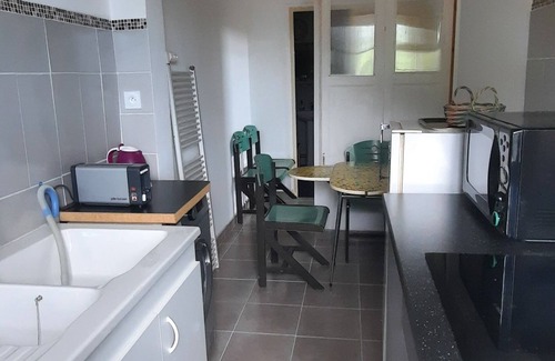 Le Teil Copropriété | Logement spacieux et trés lumineux, pour 3 à 5 personnes, avec parking