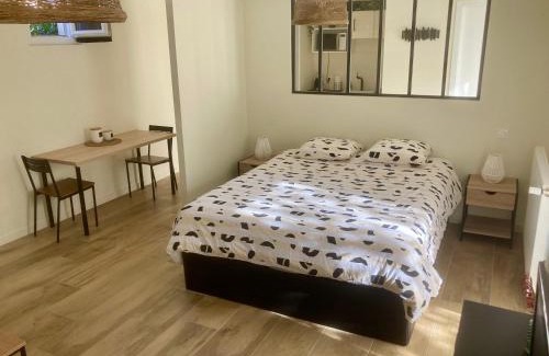 Andrezieux-Boutheon Appartement | Logement type 2 dans un parc verdoyant