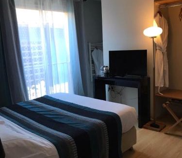 Samatan Hôtel | Logis Au Canard Gourmand