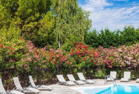 Saint-Hippolyte-du-Fort Hôtel | Logis Auberge Cigaloise