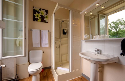 Douarnenez Hôtel | Logis Auberge de Kerveoc'h