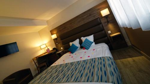 Matougues Hôtel | Logis Auberge Des Moissons