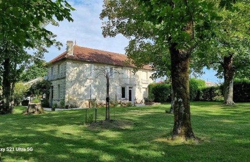 Fontaines-d'Ozillac Maison | Logis de Pagnolet