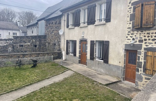 Aurieres Appartement | Logis DES Lacs