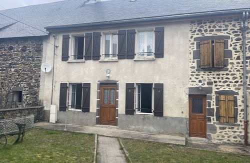 Aurieres Appartement | Logis DES Lacs