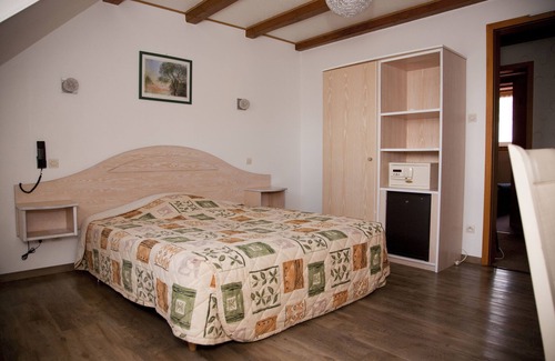 Batzendorf Hôtel | Logis Hôtel à l'Etoile d'Or