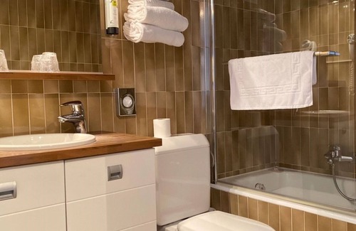 Argonay Hôtel | Logis Hôtel Annecy Nord / Argonay