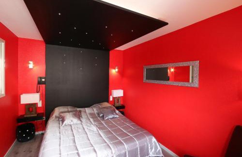 Montmarault Hôtel | Logis Hôtel Centrotel et Spa Bulles d'Allier