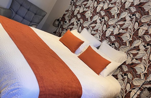 La Cote-Saint-Andre Hôtel | Logis Hôtel de France