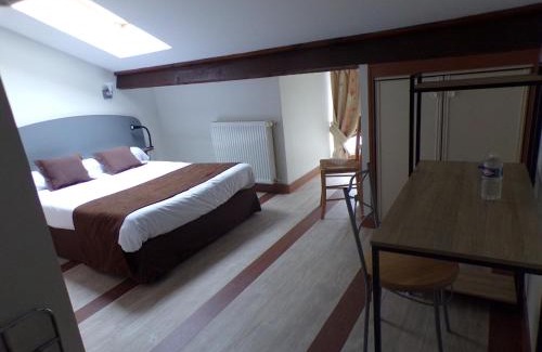 Rochechouart Hôtel | Logis Hôtel de France