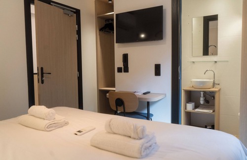 Seranon Hôtel | Logis Hôtel de l'Artuby