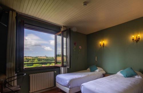 Cuq-Toulza Hôtel | Logis Hôtel et Restaurant La Bombardière