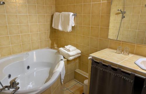 Chateauneuf-du-Pape Hôtel | Logis Hôtel La Sommellerie