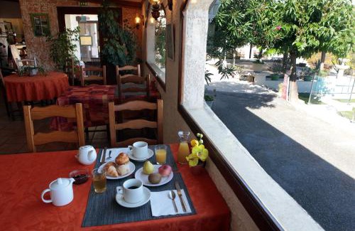 Saint-Chinian Hôtel | Logis Hôtel LE PRESSOIR