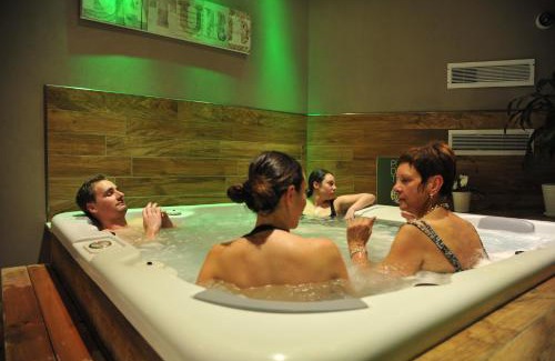 Areches Hôtel | Logis Hôtel Les Ancolies