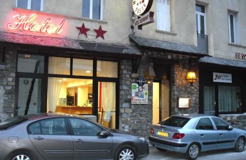 Tarascon-sur-Ariege Hôtel | Logis Hôtel Restaurant de la Poste