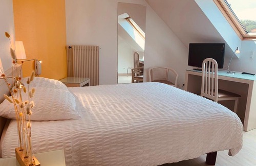 Bartenheim Hôtel | Logis Hôtel Restaurant Au Lion Rouge