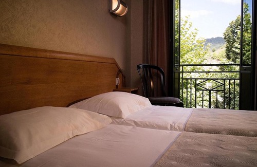 Meyrueis Hôtel | Logis Hôtel Restaurant Le Mont Aigoual